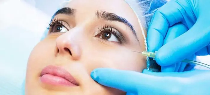 کربوکسی تراپی یکی از روش های درمان سیاهی زیر چشم 948590453